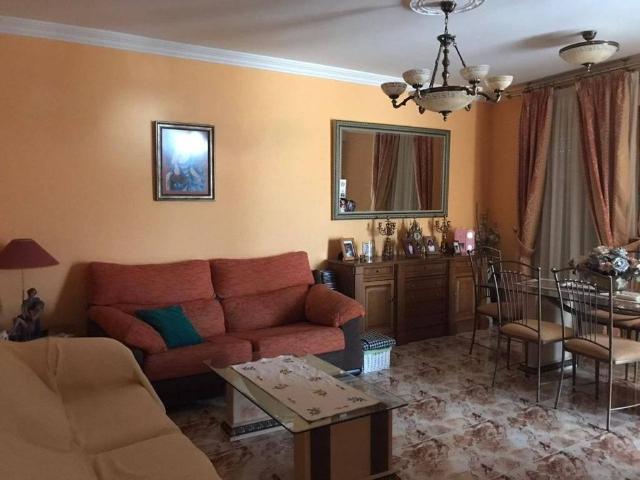 Casa en venta en Serradilla, Extremadura