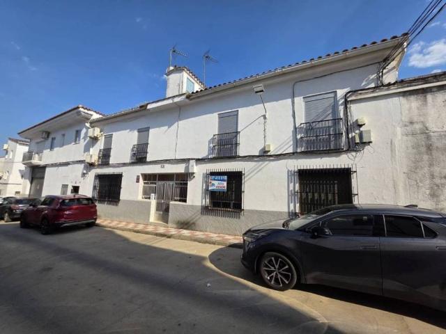Casa en venta en Serradilla, Extremadura