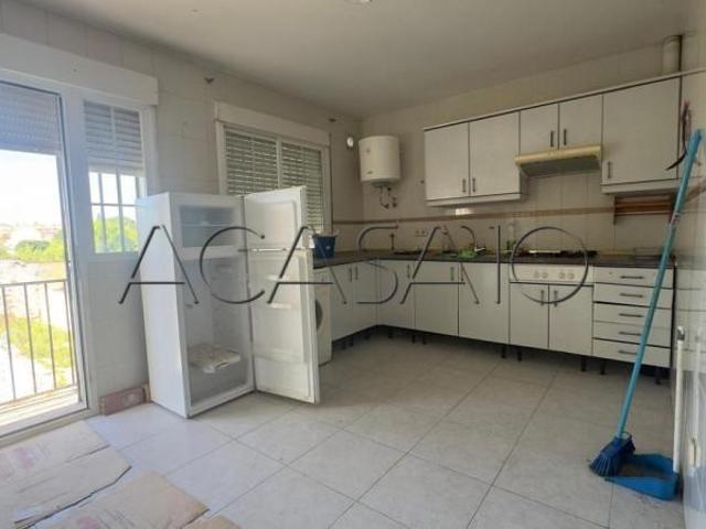 Casa en venta en Serranillos Del Valle, Madrid