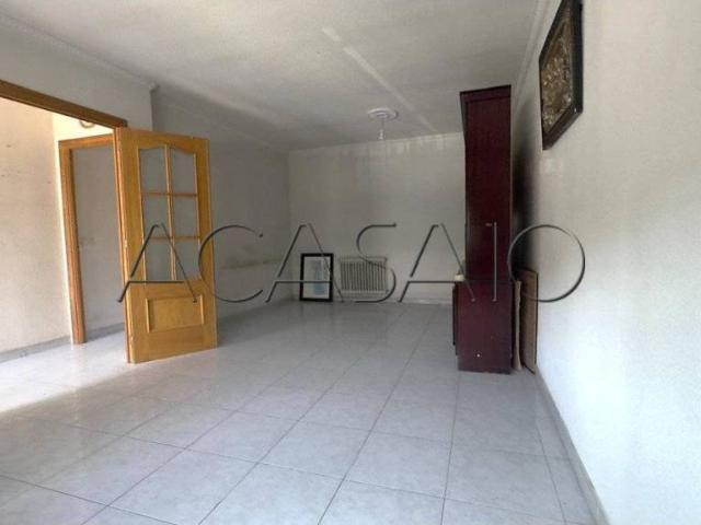 Casa en venta en Serranillos Del Valle, Madrid