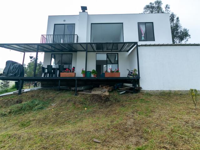 Casa En Venta En Sesquile En Sesquile V281479