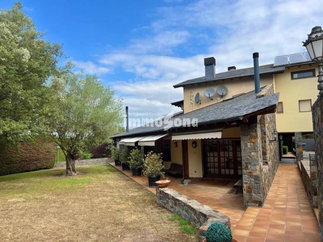 Casa en venta en Osona, Catalunya