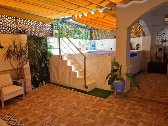 Casa en venta en Espartinas, Andalucía