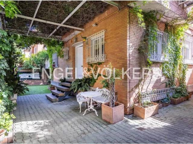 Casa en venta en Sevilla, Andalucía