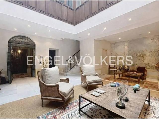 Casa en venta en Sevilla, Andalucía