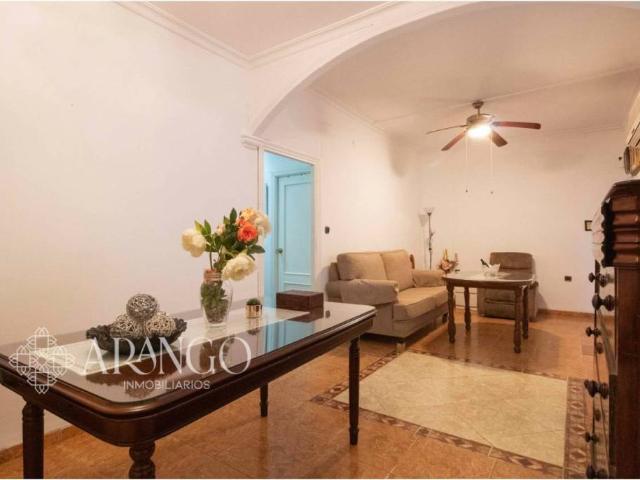 Casa en venta en Sevilla, Andalucía