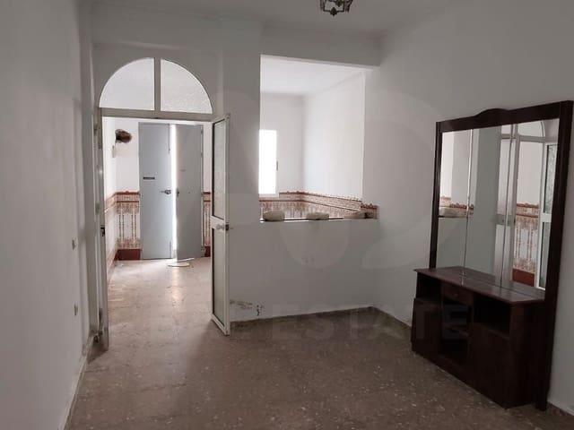 Casa en venta en Lora Del Río, Andalucía