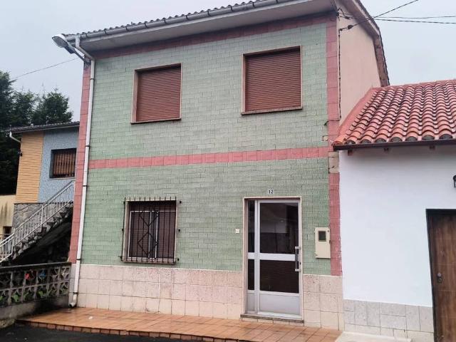 Casa en venta en Siero, Hevia