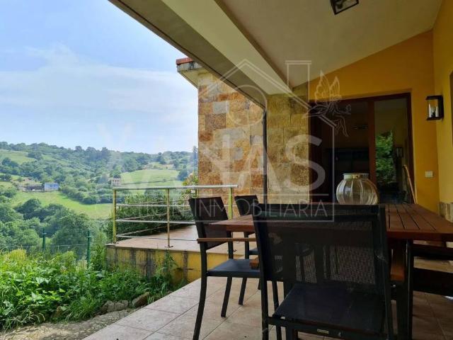 Casa en venta en Siero, El Faéu