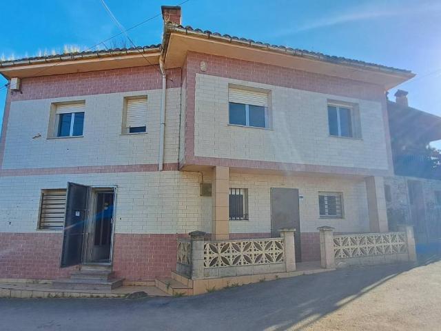 Casa en venta en Siero