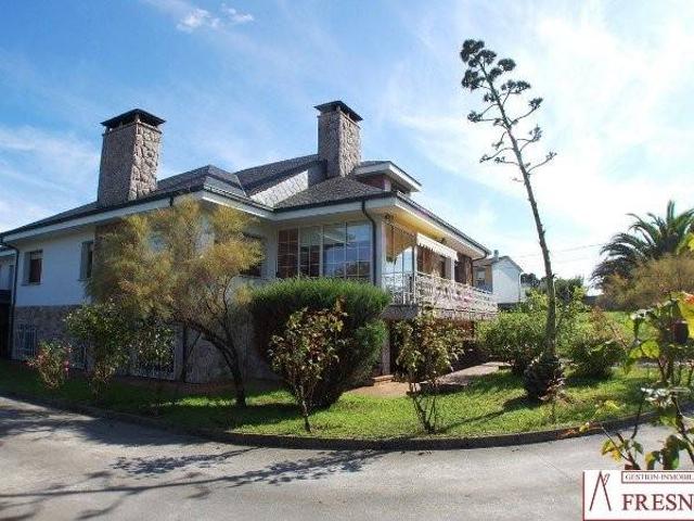 Casa en venta en Siero, Urbanización La Fresneda