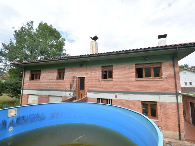 Casa en venta en Santolaya, Siero