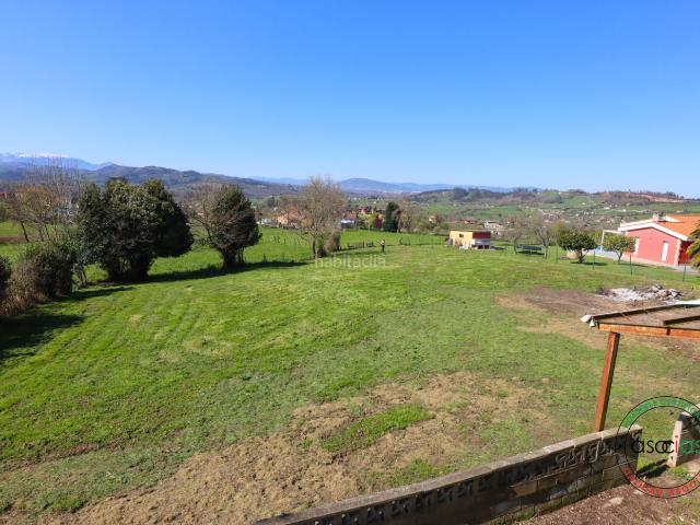 Casa en venta en Santolaya, Siero