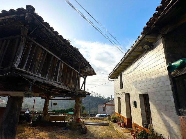Casa en venta en Santolaya, Siero