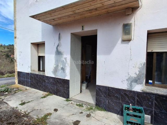Casa en venta en Santolaya, Siero