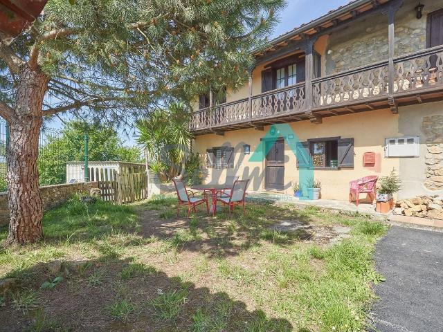 Casa en venta en Santolaya, Siero