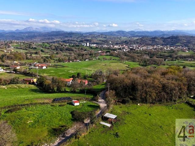 Casa en venta en Santolaya, Siero
