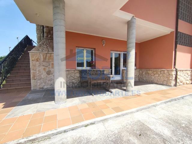 Casa en venta en Santolaya, Siero