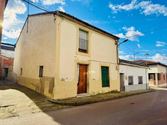 Casa en venta en Siete Iglesias De Trabancos, Valladolid