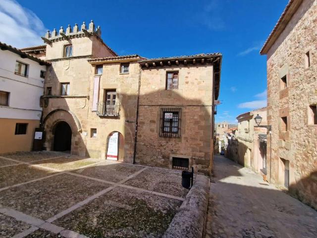 Casa en venta en Sigüenza, Colonia La Isla