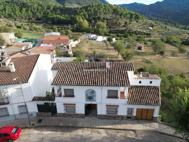 Casa en venta en Siles, Andalucía