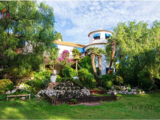 Casa en venta en Terramar, Garraf