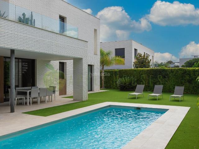 Casa en venta en Sitges, Santa Bàrbara