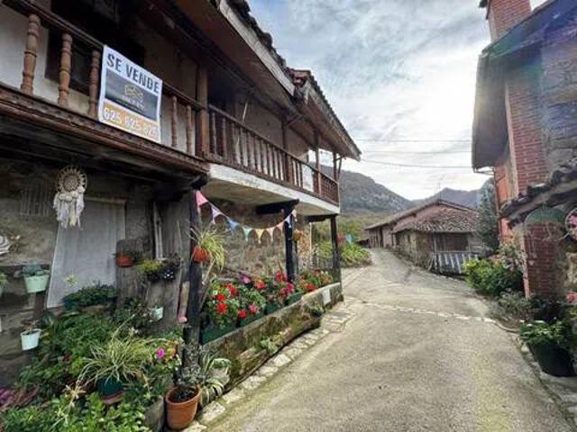 Casa en venta en Sobrescobio, Asturias