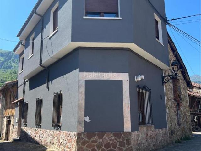 Casa en venta en Sobrescobio, Soto