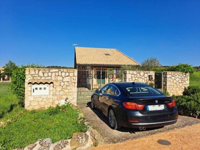 Casa en venta en Solanillos Del Extremo, Castilla-La Mancha