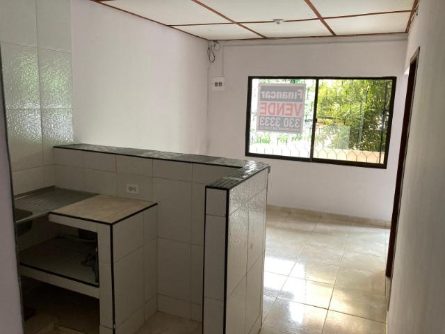 Casa En Venta En Soledad En Los Robles V238731