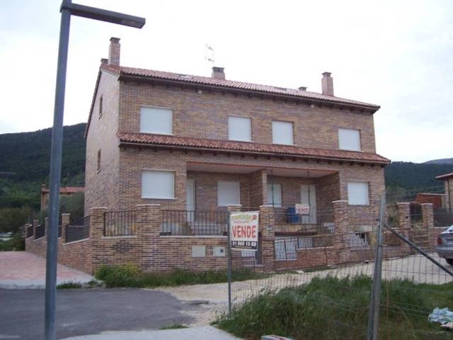 Casa en venta en Sotillo De La Adrada