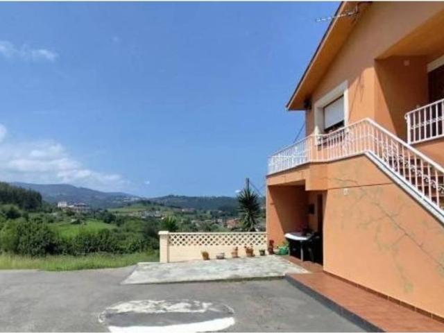 Casa en venta en Soto Del Barco, Asturias