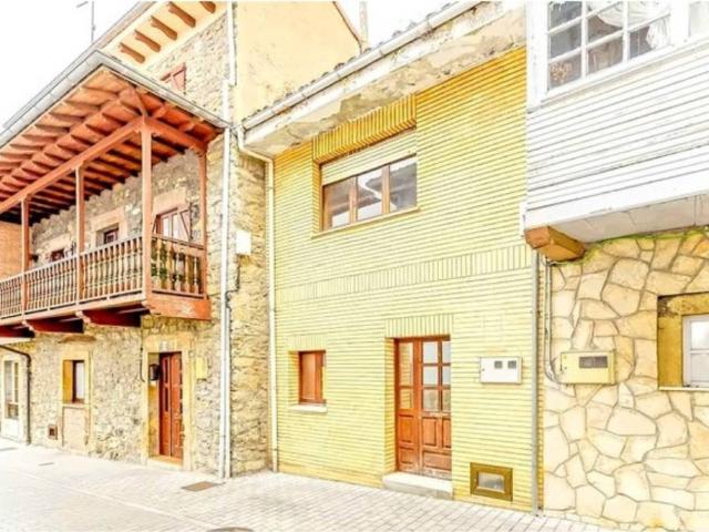 Casa en venta en El Castillu, Soto Del Barco