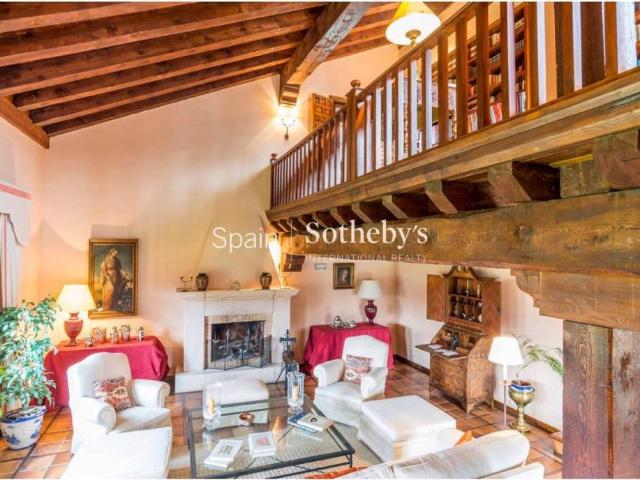 Casa en venta en Sotosalbos, Castilla y León