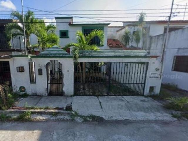 CASA EN VENTA EN SUPERMANZANA 50 CANCUN QUINTANA ROO