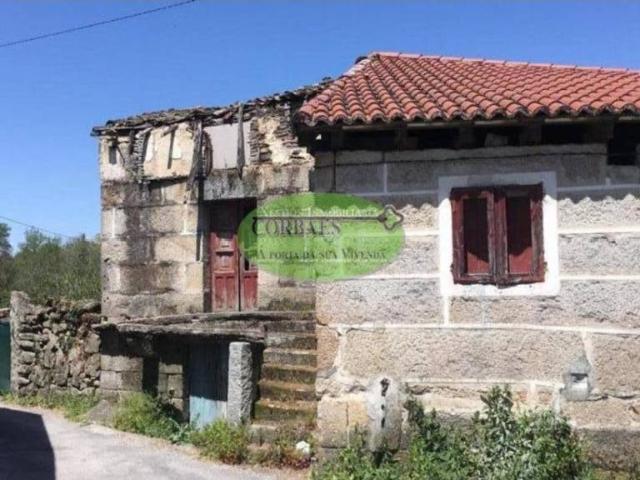 Casa en venta en Ourense, Galicia