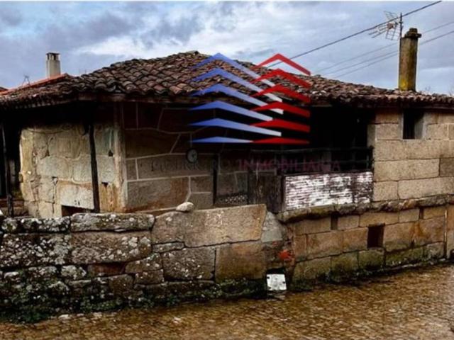 Casa en venta en Ourense, Galicia