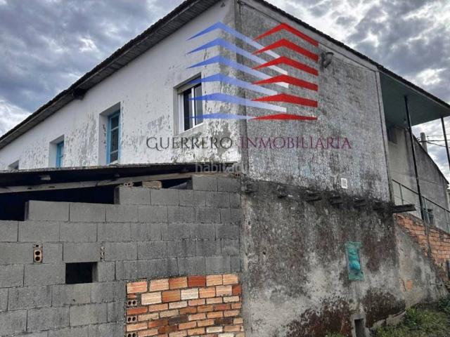 Casa en venta en Ourense, Galicia