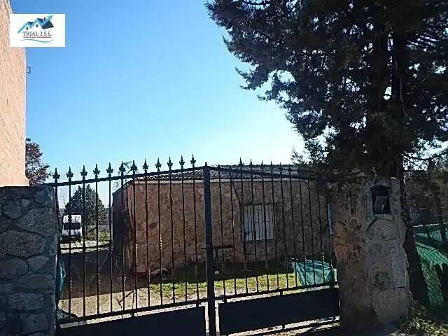 Casa en venta en Talayuela, Cáceres