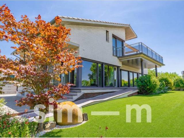 Casa en venta en Osona, Catalunya