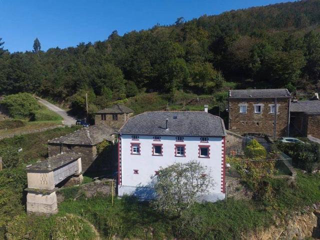 Casa en venta en Taramundi, Asturias