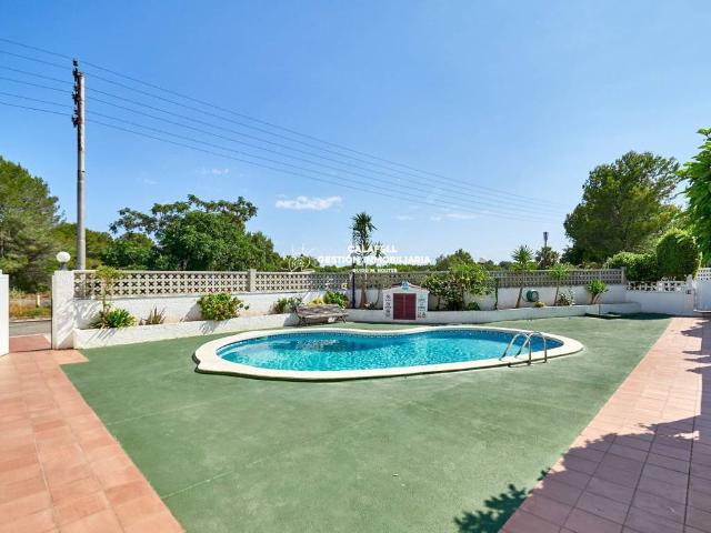 Casa en venta en Baix Penedès, Catalunya