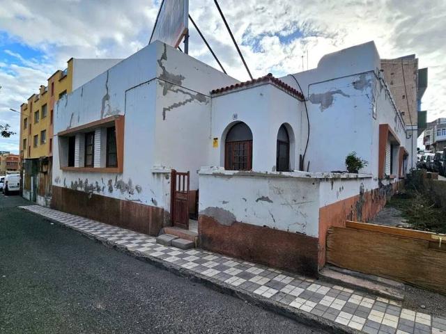 Casa en venta en La Montañeta, Telde