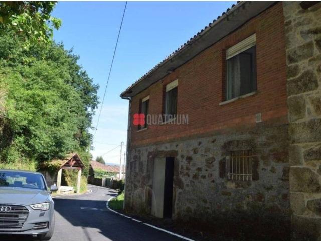Casa en venta en Santiago, Galicia