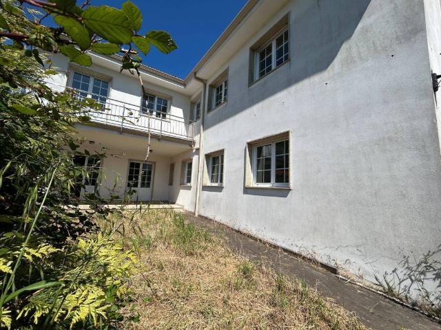 Casa en venta en A Freiría, Teo