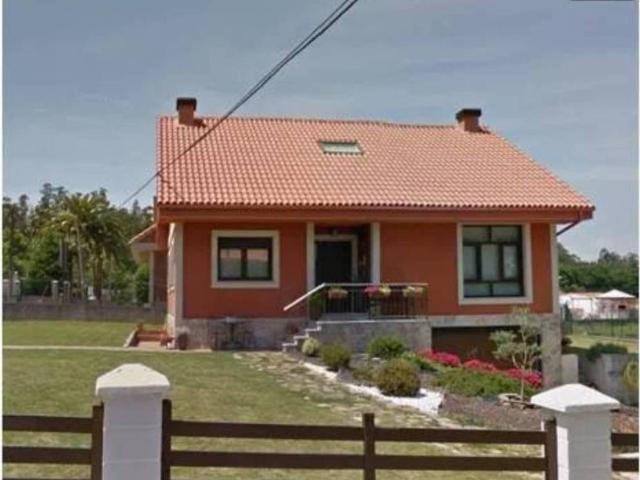 Casa en venta en Teo, A Coruña