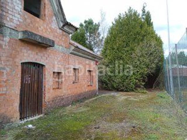 Casa en venta en Luou, Santiago