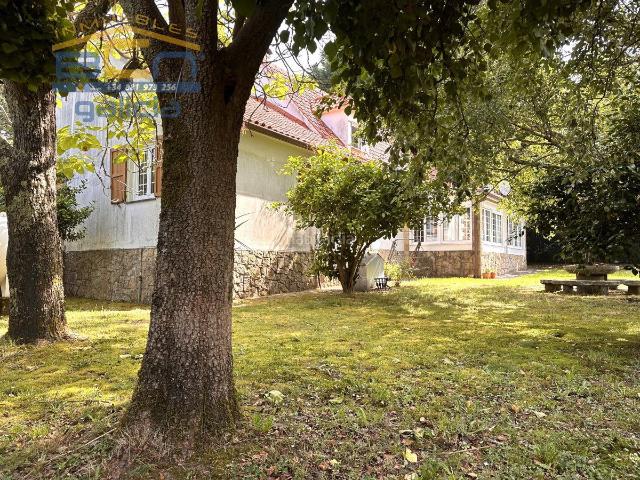 Casa en venta en Luou, Santiago