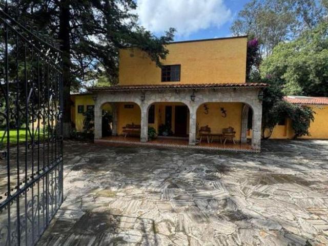 CASA EN VENTA EN TEQUISQUIAPAN